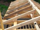 Этапы строительства двухскатной крыши углом своими руками Нужен ли мауэрлат на брусовой дом